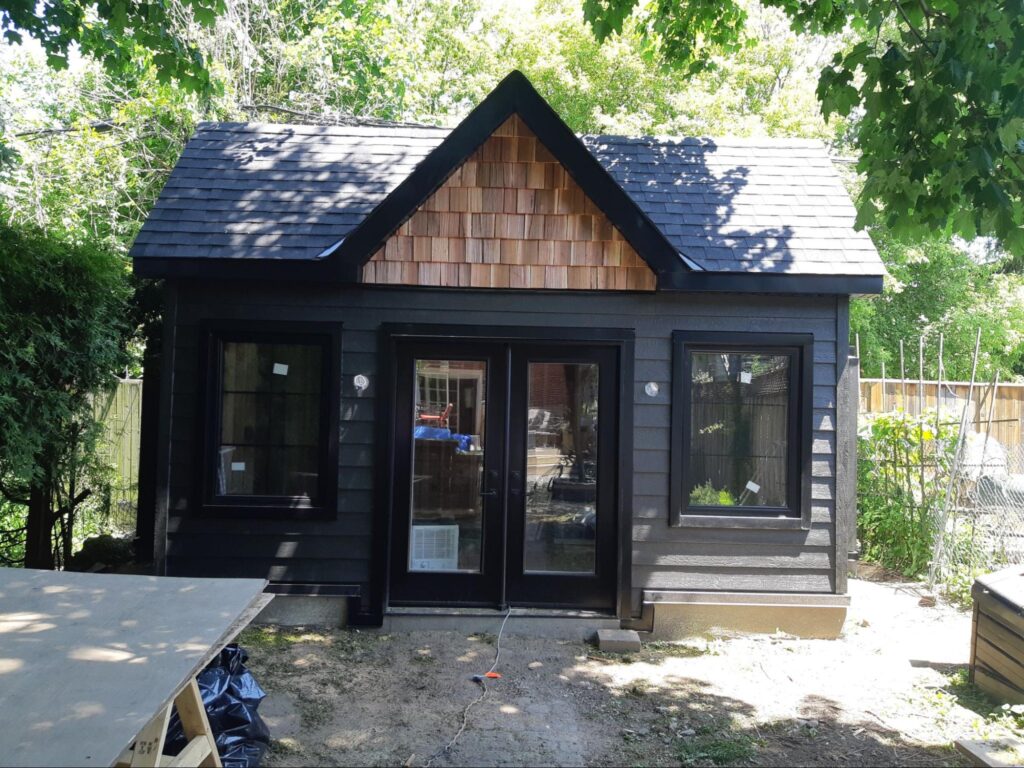 Outbuilding Without a Permit in Toronto What Homeowners Need to Know