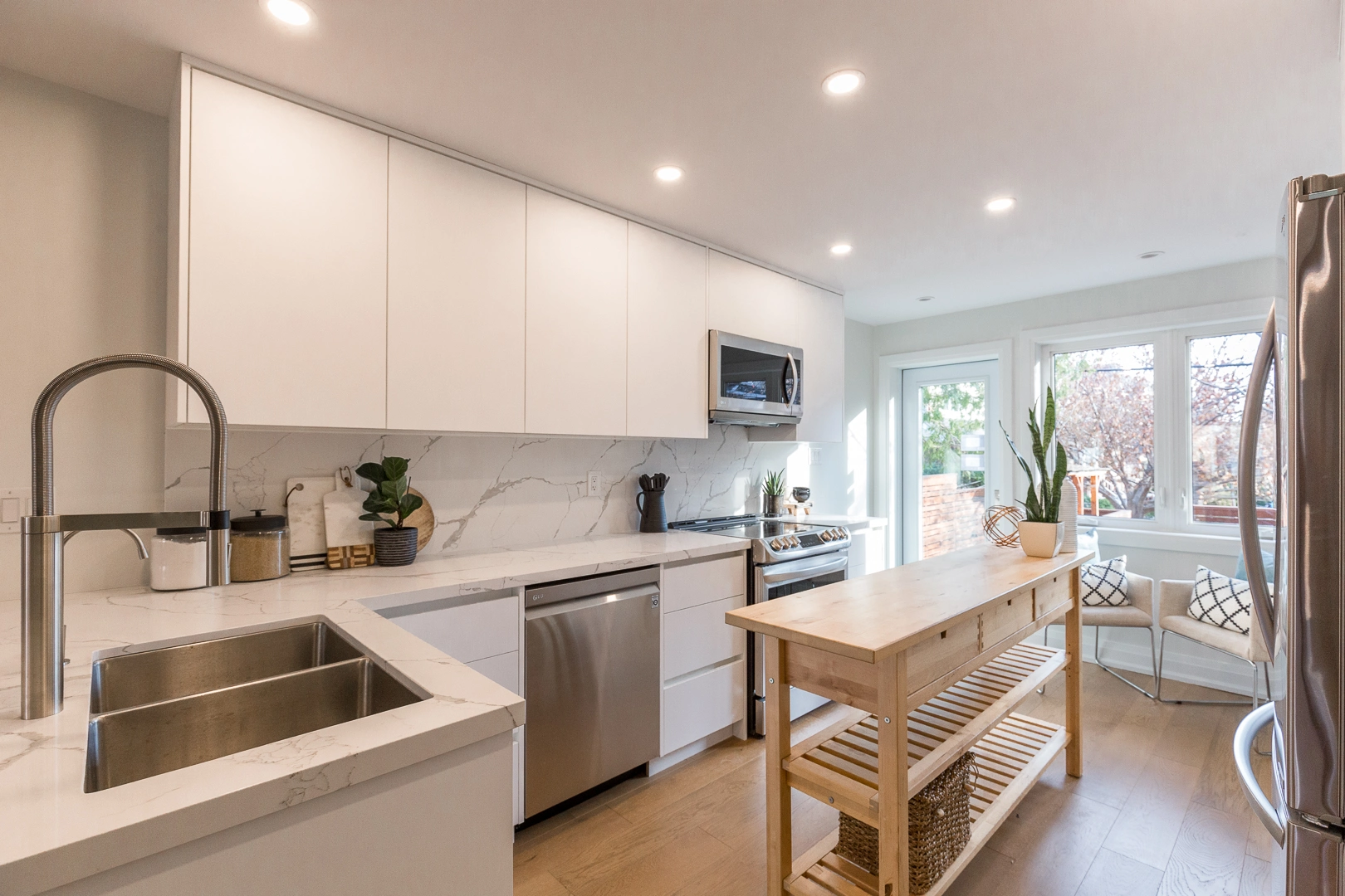 How to Brighten Your Home: 5 Ways to Bring Natural Light into an Older Toronto Home